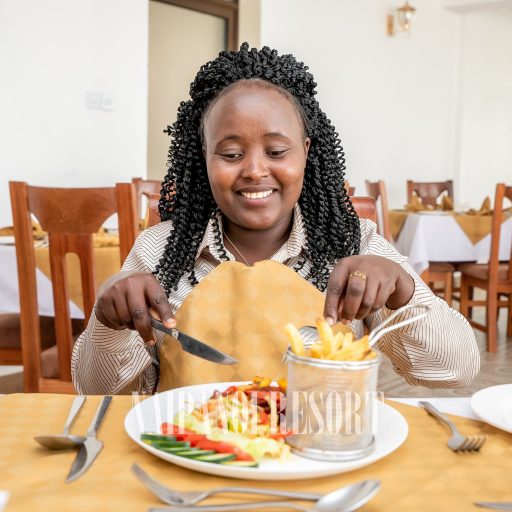 Dining and Naipanoi Resort in Naivasha